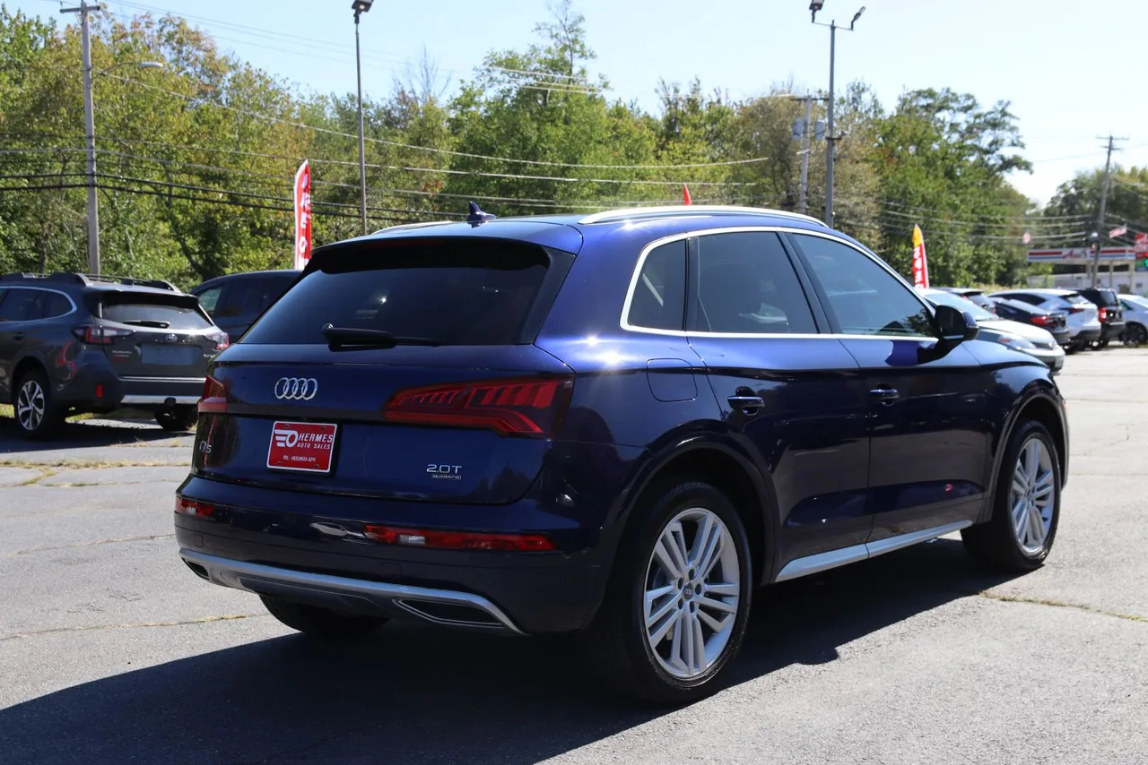 2018 Audi Q5 Prestige Sport Utility 4D in Blue — photo 14 of 42