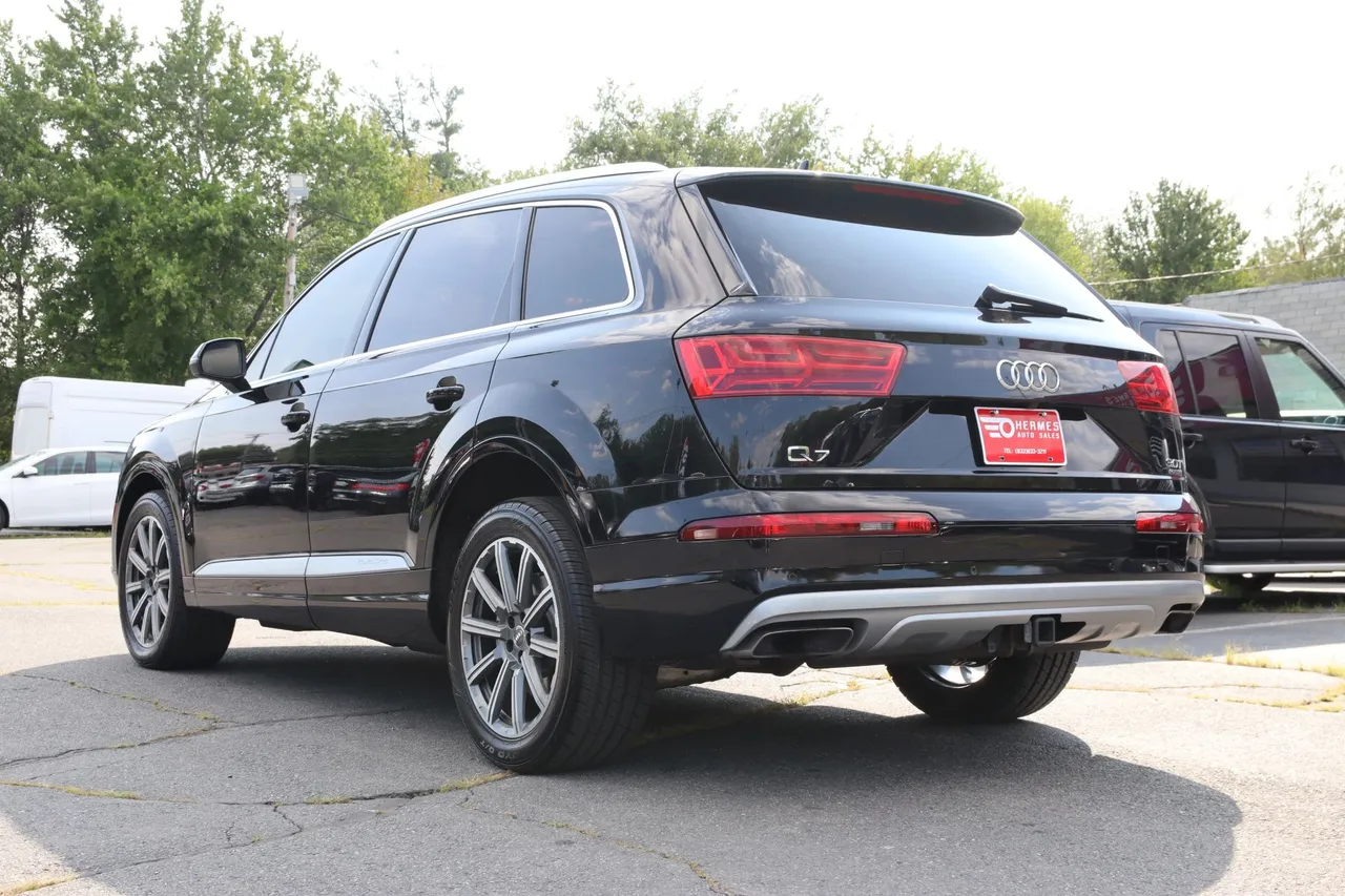 2018 Audi Q7 — photo 6 of 40