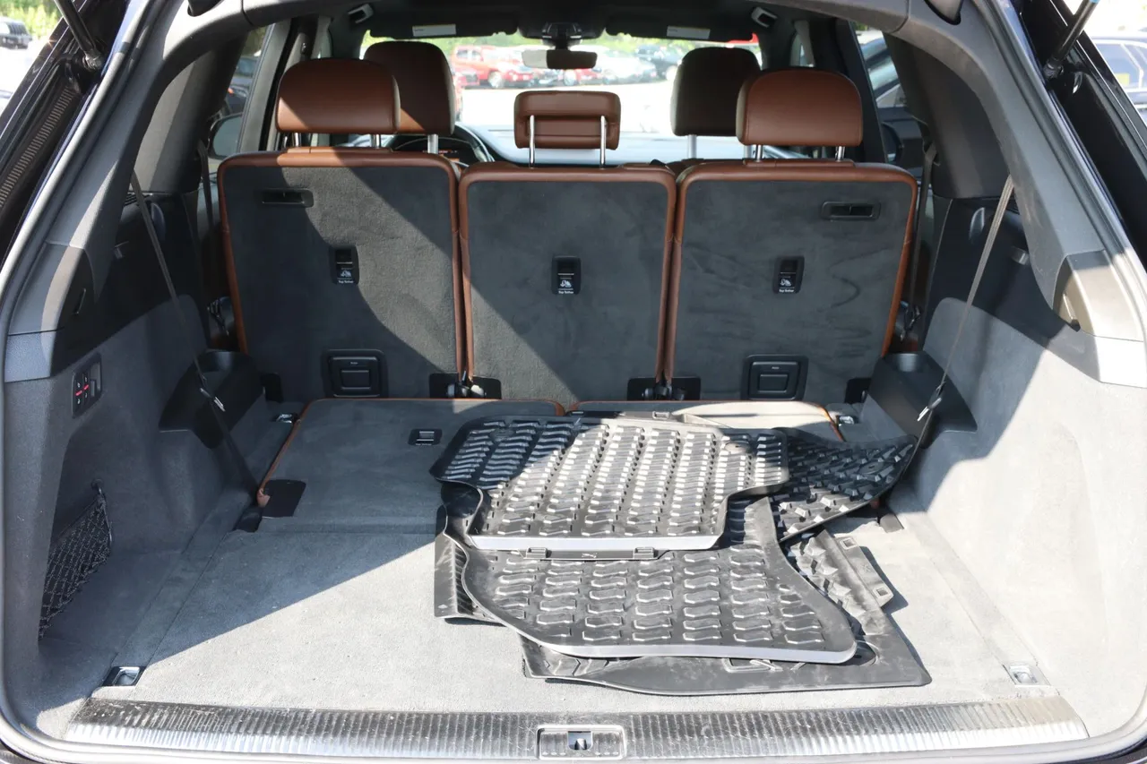 2018 Audi Q7 — photo 11 of 40