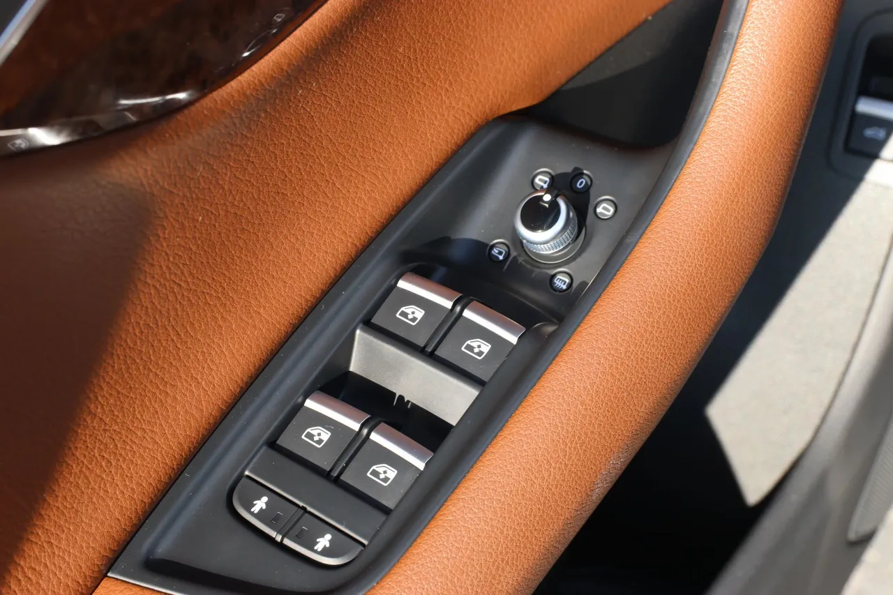 2018 Audi Q7 — photo 16 of 40