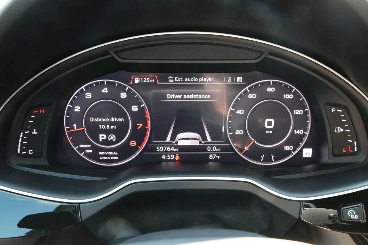 2018 Audi Q7 — photo 23 of 40