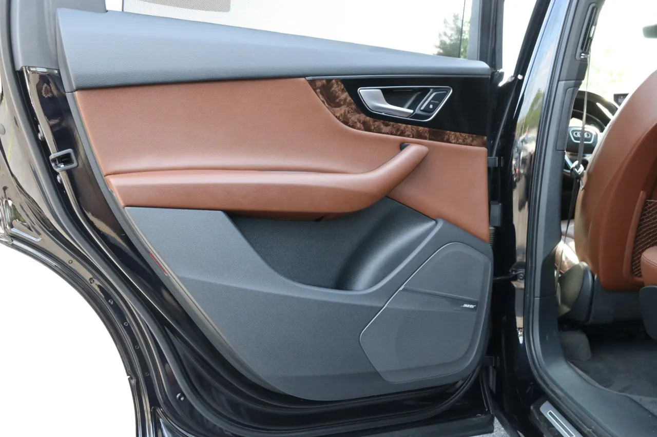 2018 Audi Q7 — photo 36 of 40