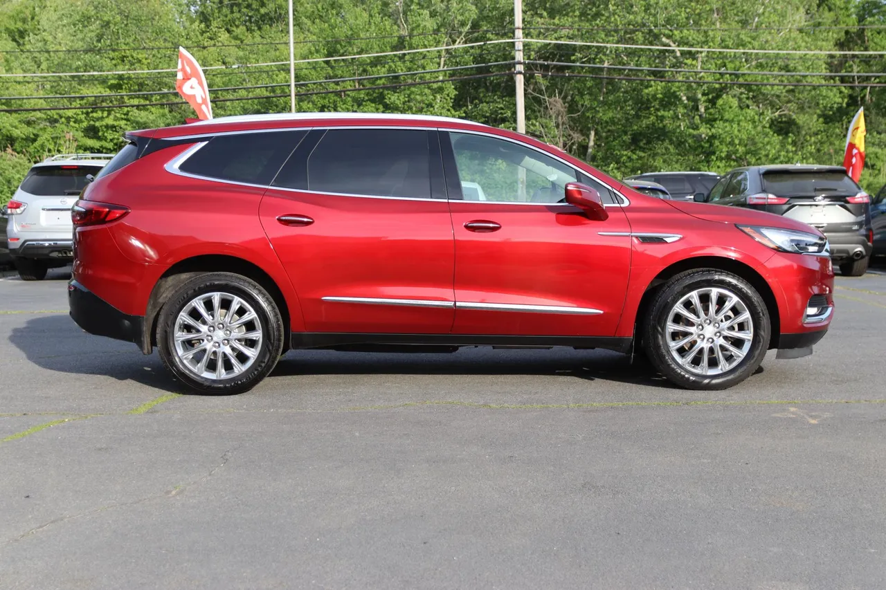 2018 Buick Enclave — photo 6 of 33