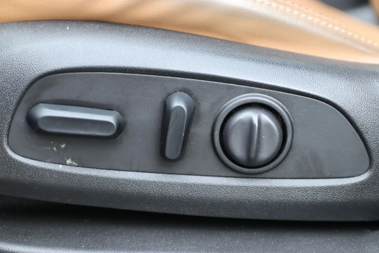 2018 Buick Enclave — photo 13 of 33