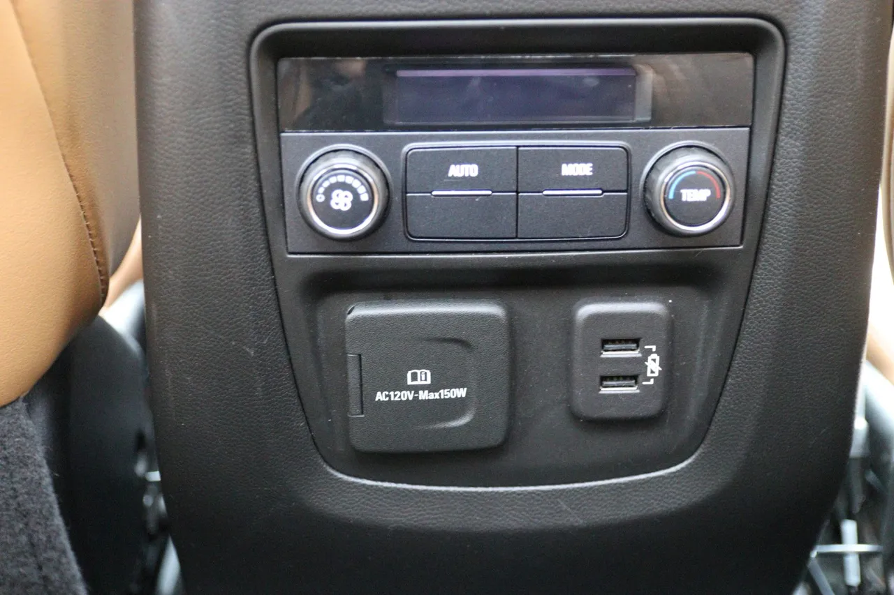 2018 Buick Enclave — photo 17 of 33