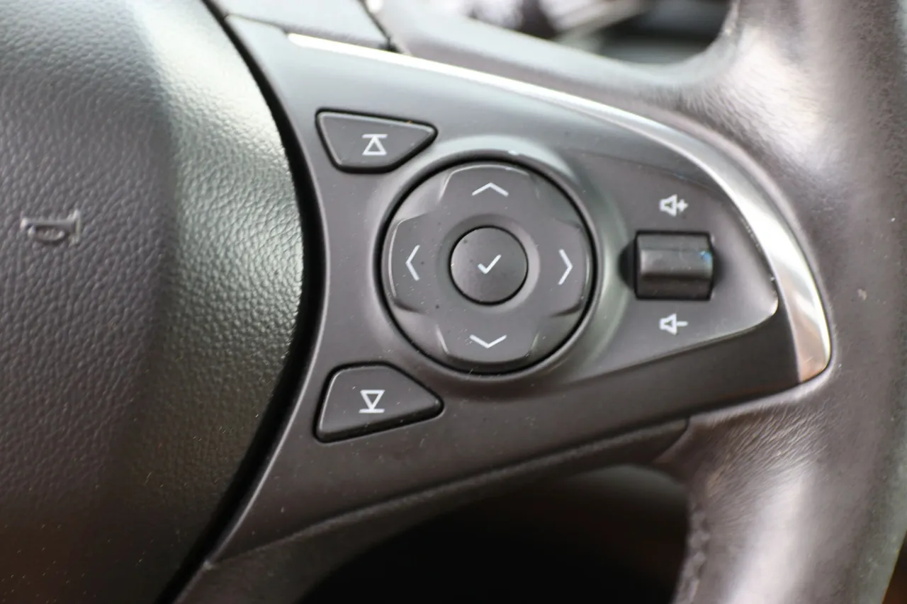 2018 Buick Enclave — photo 25 of 33