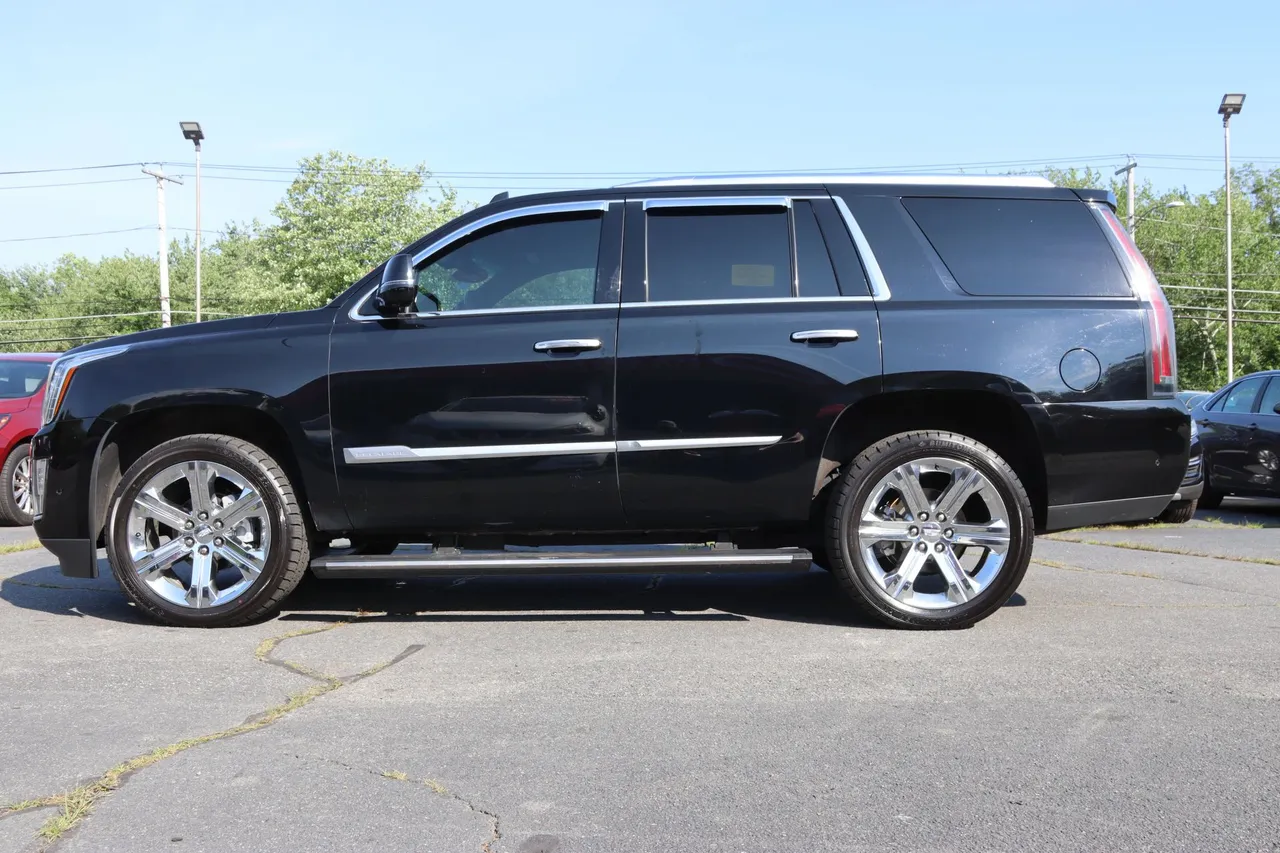 2018 Cadillac Escalade — photo 4 of 36