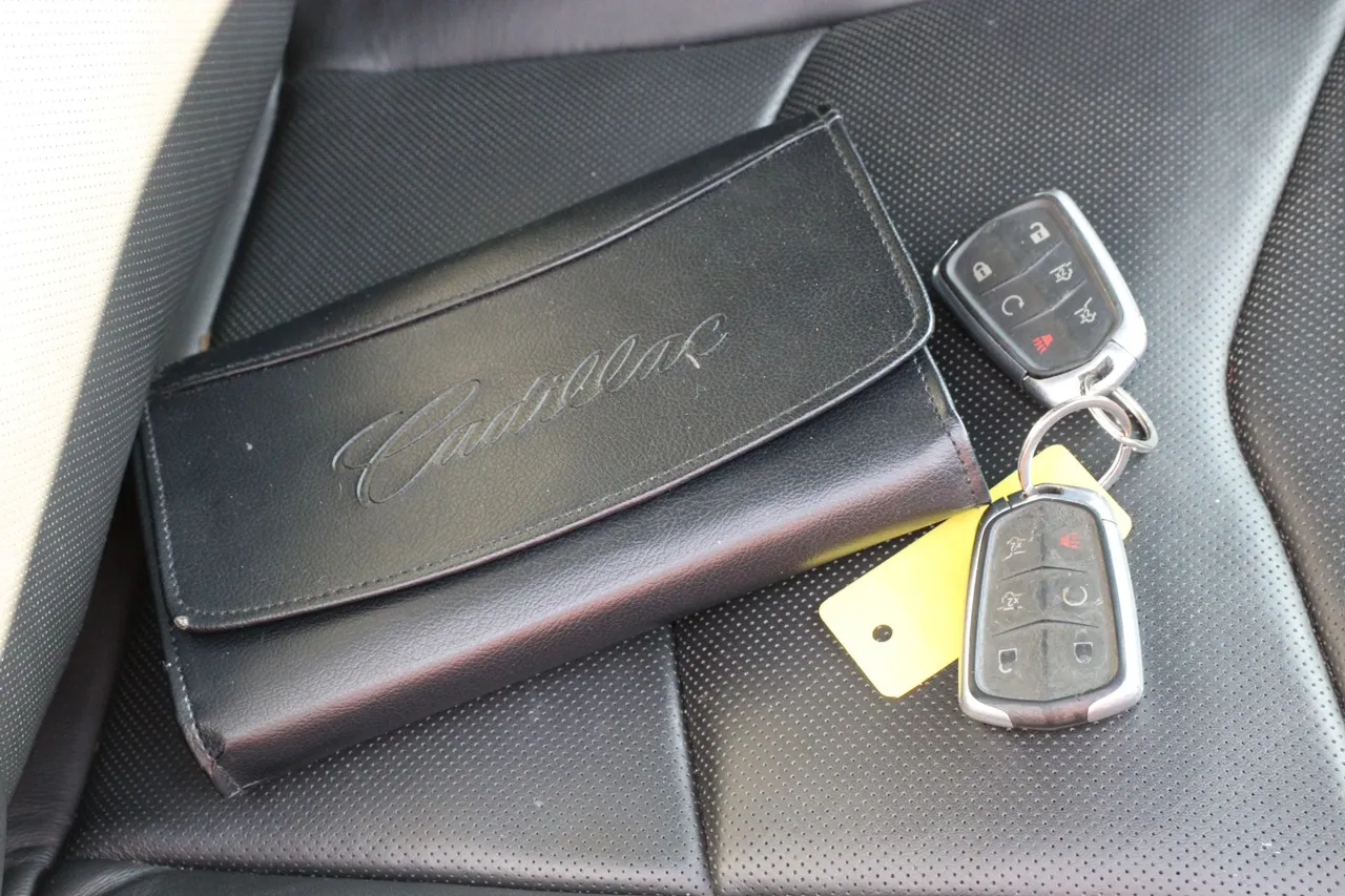 2018 Cadillac Escalade — photo 36 of 36