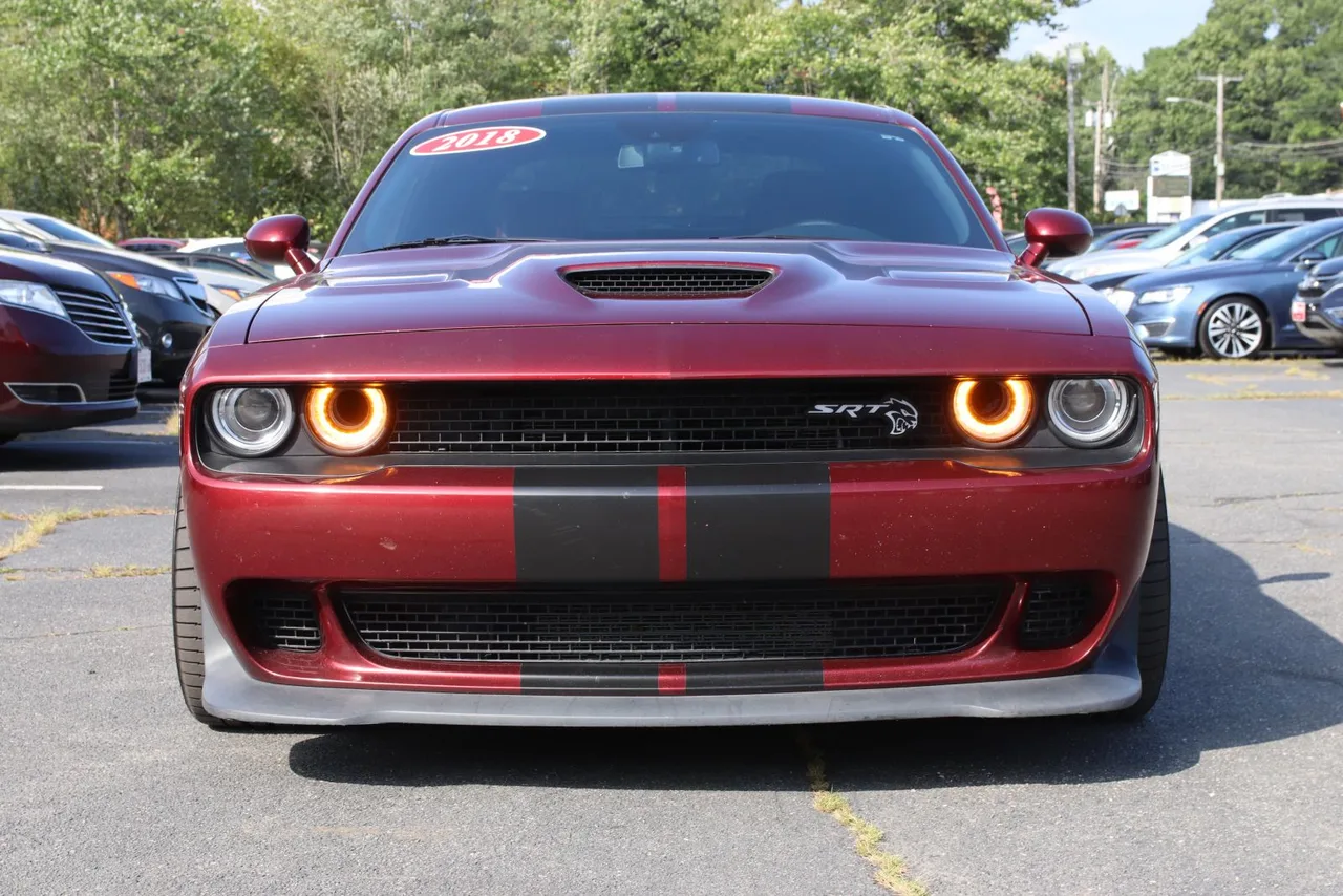 2018 Dodge Challenger — photo 2 of 24