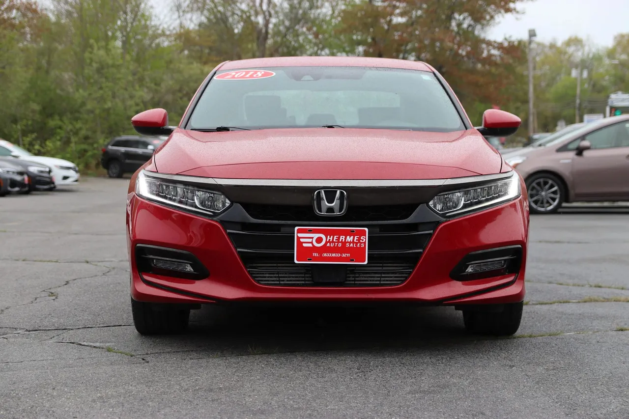 2018 Honda Accord — photo 3 of 28