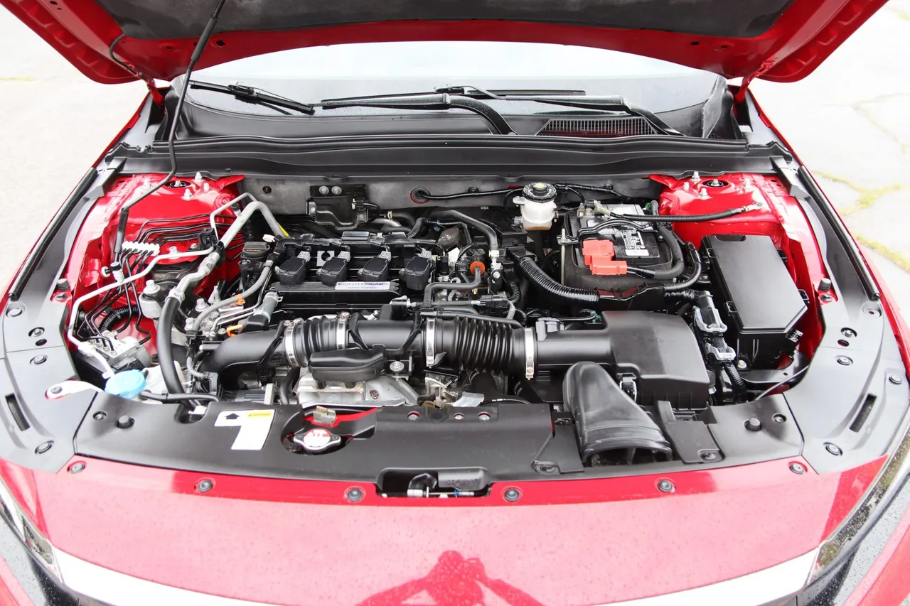 2018 Honda Accord — photo 28 of 28