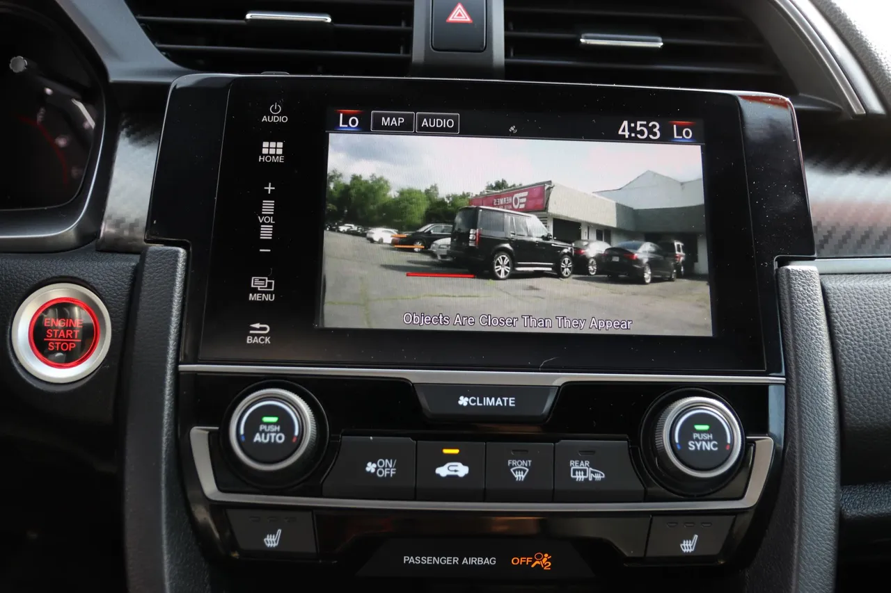 2018 Honda Civic — photo 23 of 30