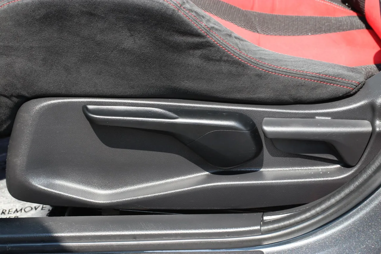 2018 Honda Civic Type R — photo 14 of 28