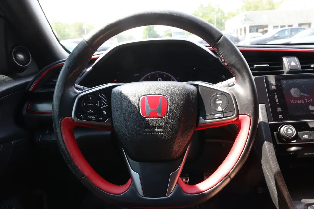 2018 Honda Civic Type R — photo 18 of 28