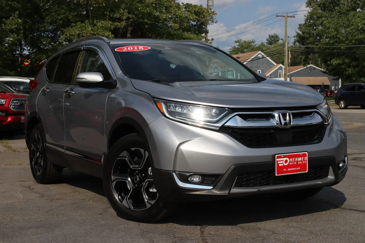 2018 Honda CR-V Touring Sport Utility 4D in Gray — photo 3 of 34