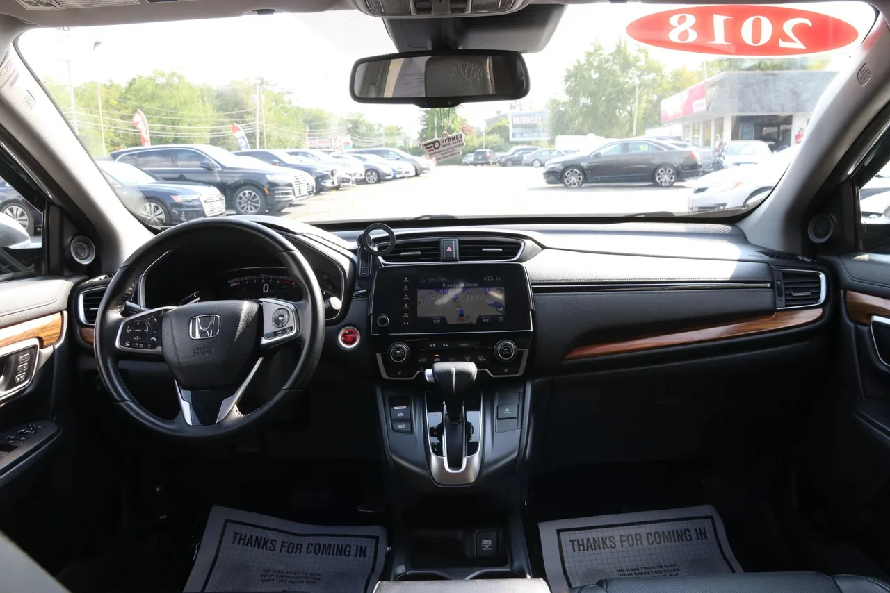 2018 Honda CR-V Touring Sport Utility 4D in Gray — photo 18 of 34