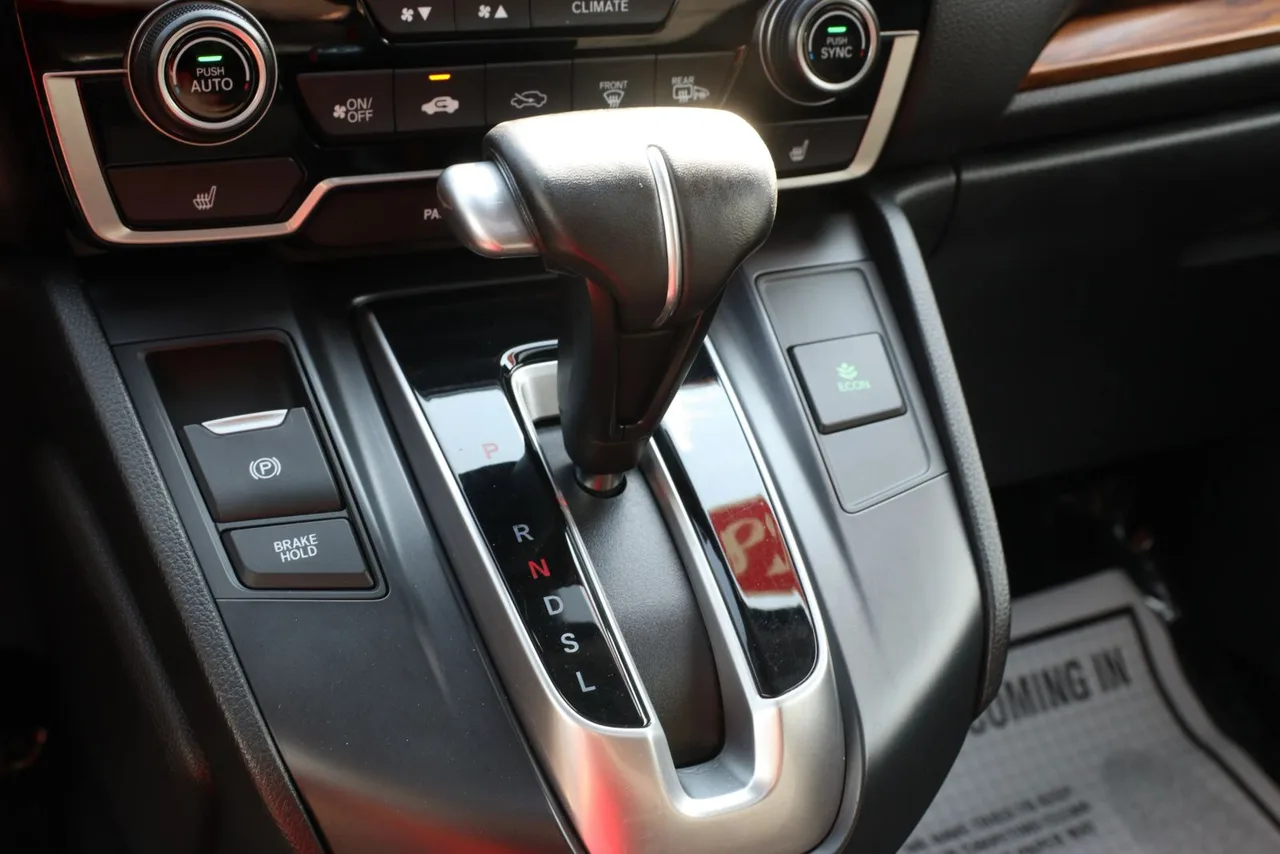 2018 Honda CR-V Touring Sport Utility 4D in Gray — photo 27 of 34
