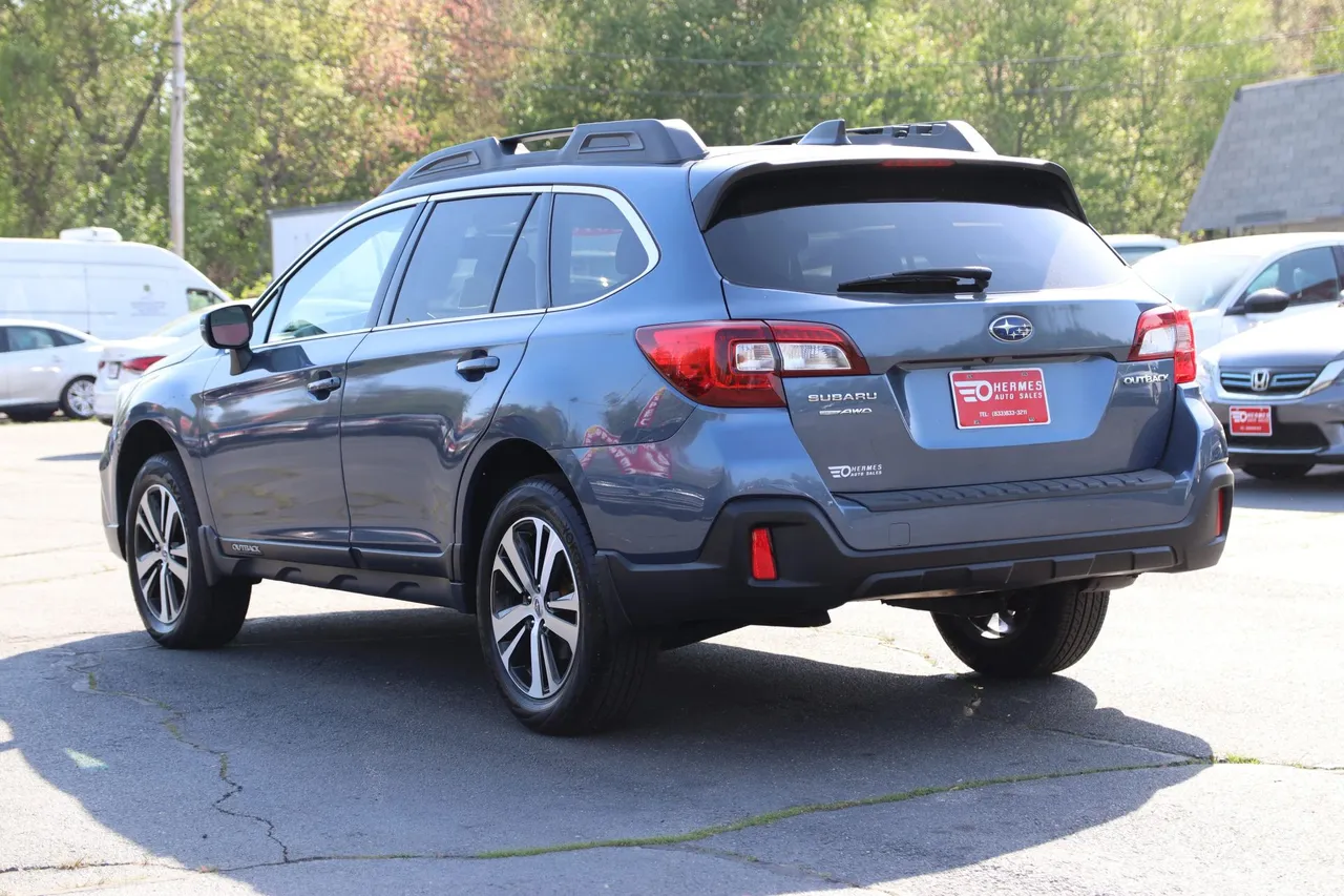 2018 Subaru Outback — photo 3 of 33