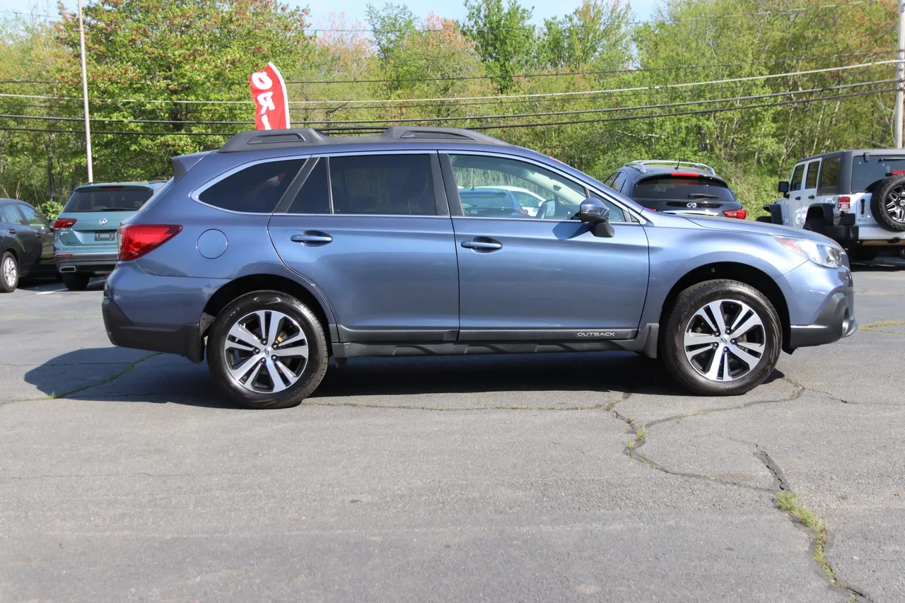 2018 Subaru Outback — photo 6 of 33