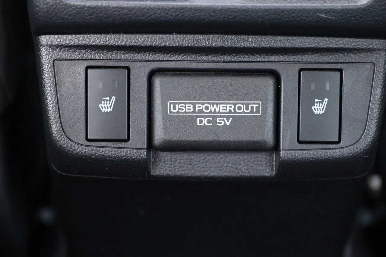 2018 Subaru Outback — photo 16 of 33