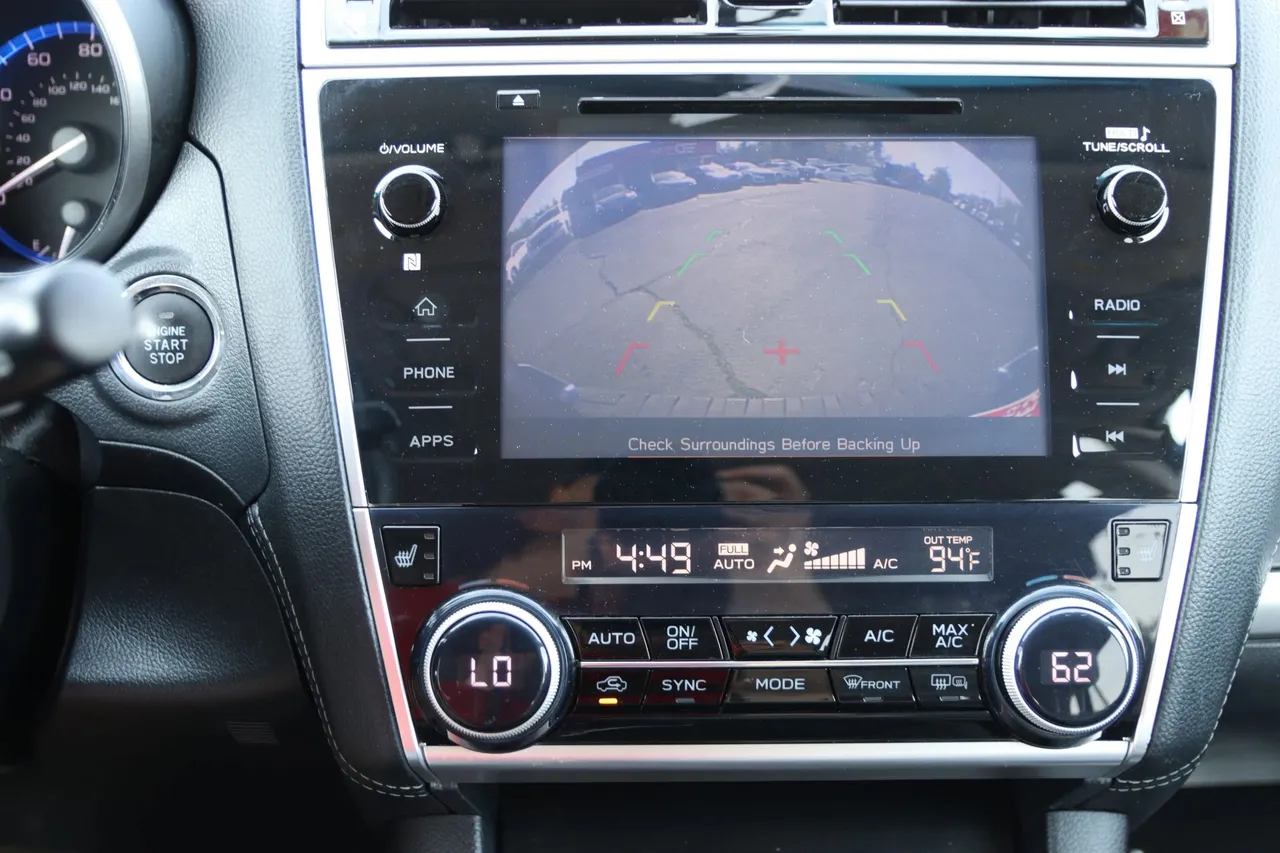 2018 Subaru Outback — photo 29 of 33