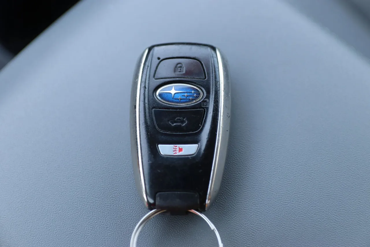 2018 Subaru Outback — photo 30 of 33