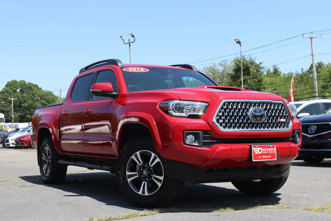 2018 Toyota Tacoma Double Cab — photo 10 of 34