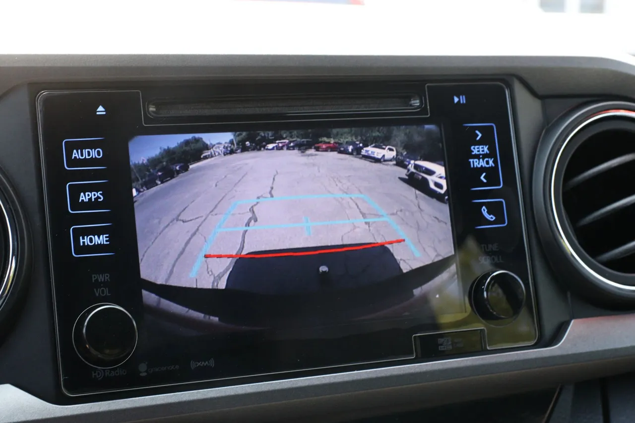 2018 Toyota Tacoma Double Cab — photo 31 of 34
