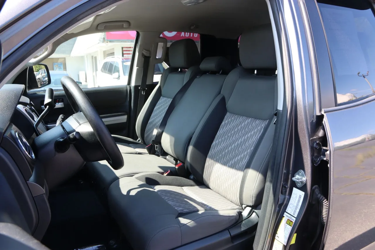 2018 Toyota Tundra Double Cab SR5 Pickup 4D 6 1/2 ft in Gray — photo 14 of 31