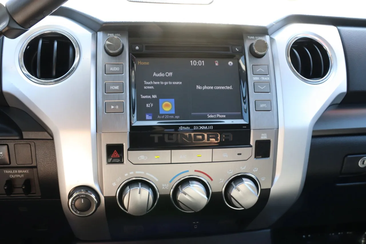 2018 Toyota Tundra Double Cab SR5 Pickup 4D 6 1/2 ft in Gray — photo 22 of 31