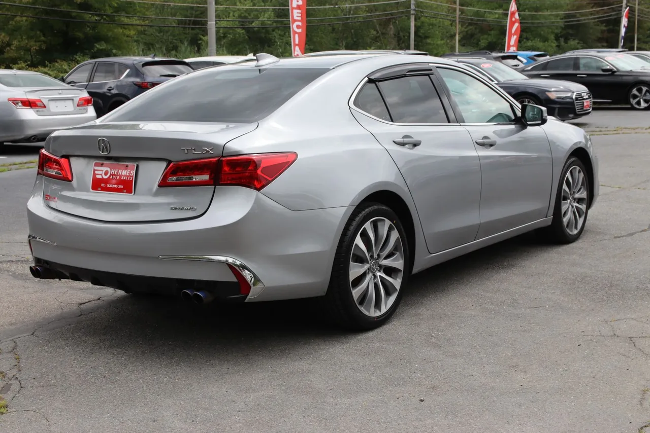 2019 Acura TLX 3.5 Sedan 4D in Gray — photo 5 of 33