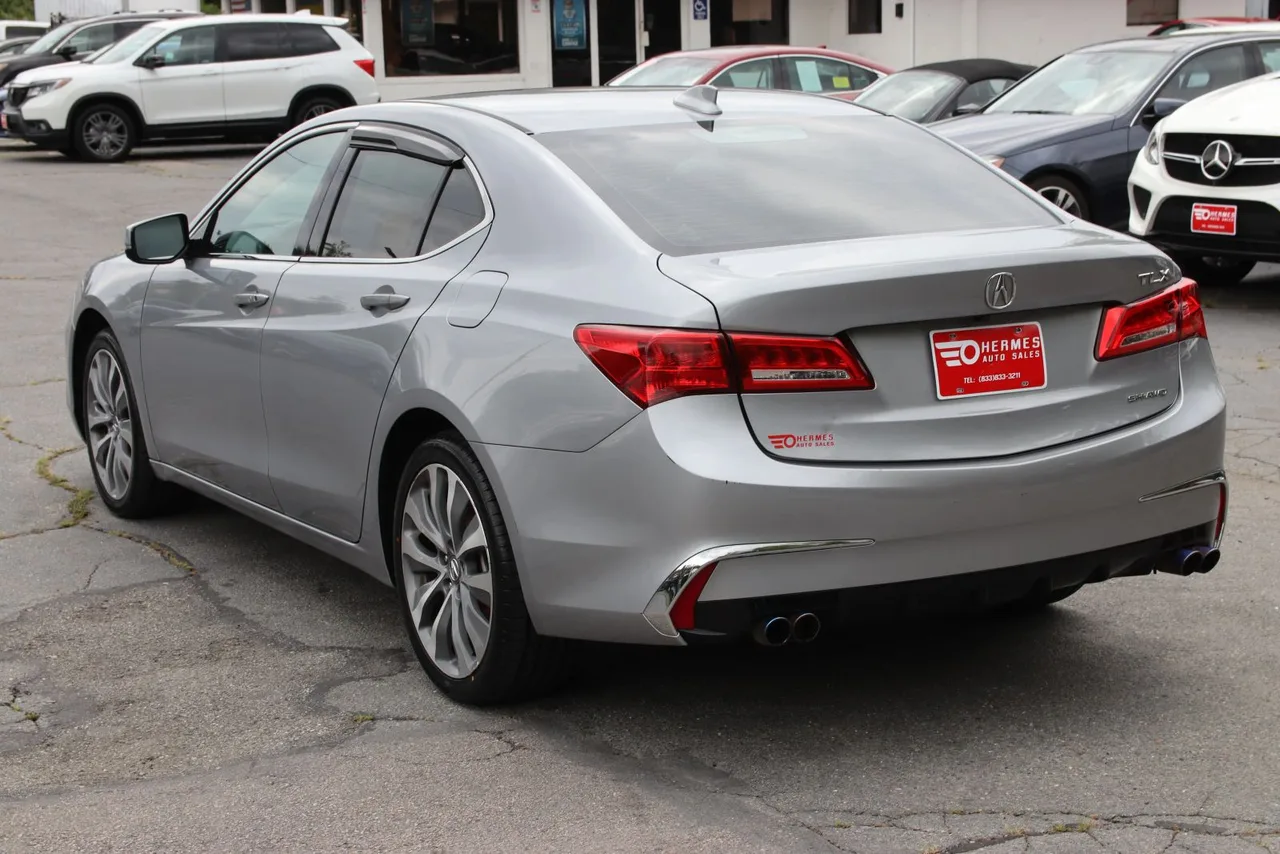 2019 Acura TLX 3.5 Sedan 4D in Gray — photo 7 of 33