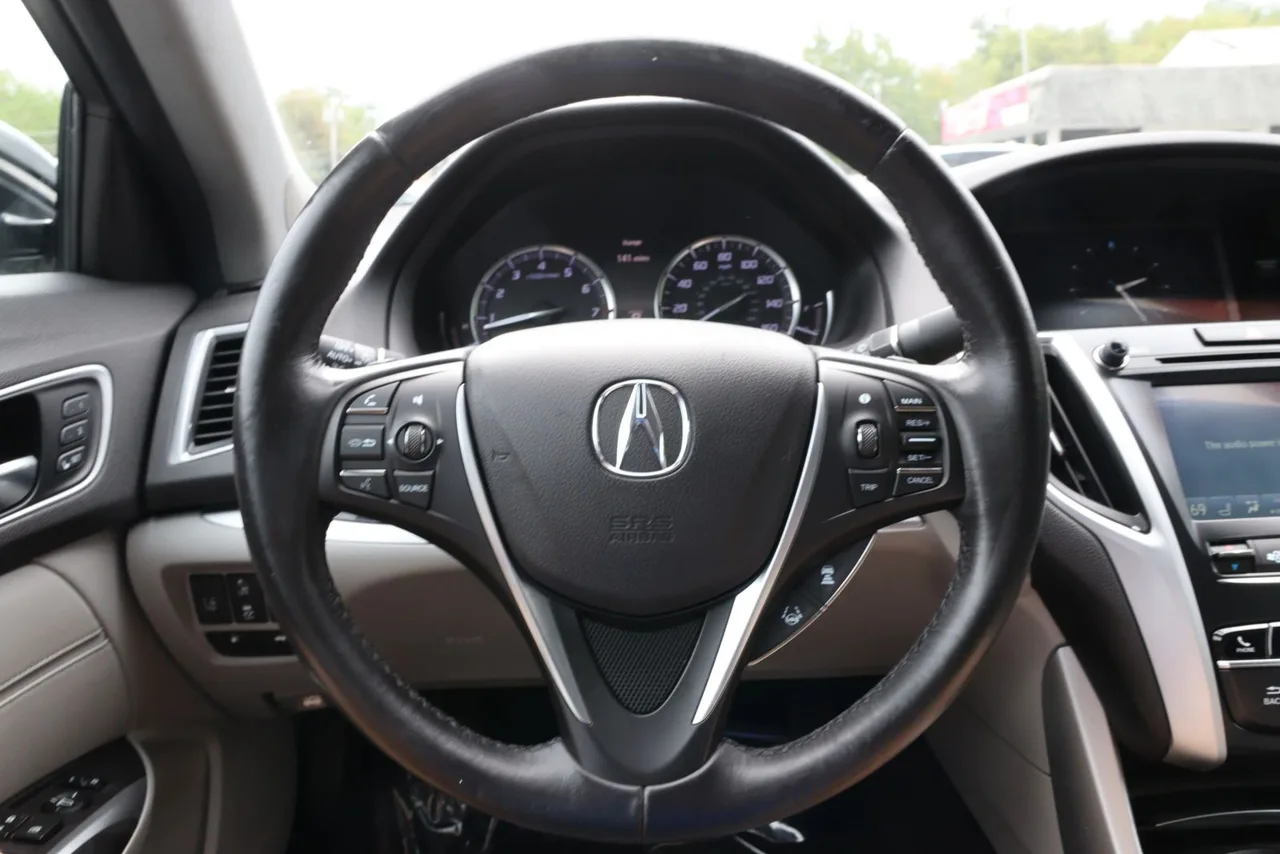 2019 Acura TLX 3.5 Sedan 4D in Gray — photo 20 of 33