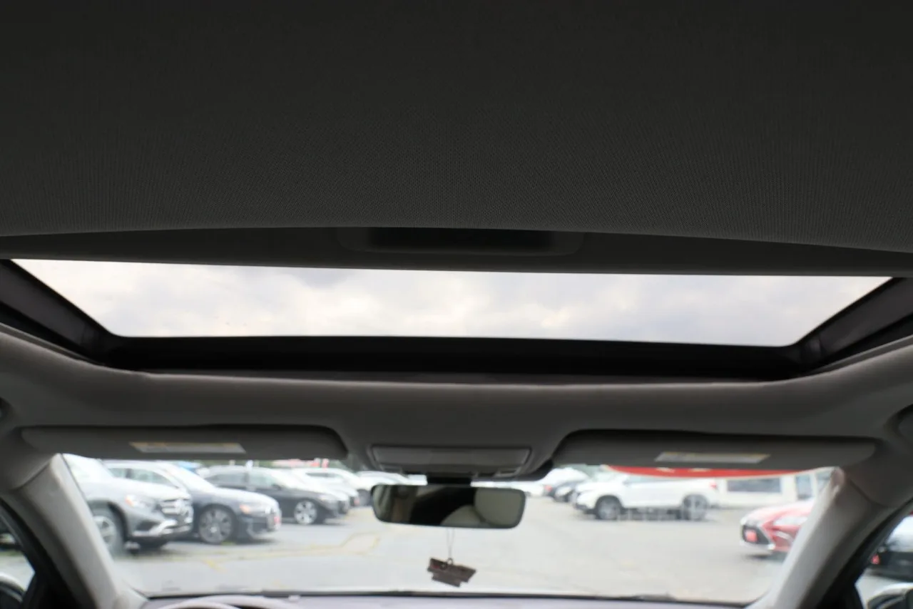 2019 Acura TLX 3.5 Sedan 4D in Gray — photo 30 of 33