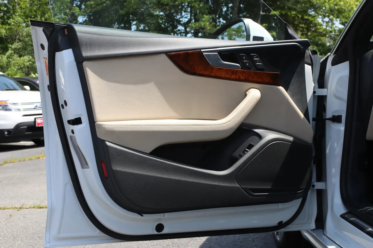 2019 Audi A5 — photo 10 of 34