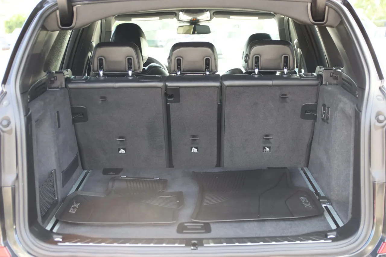 2019 BMW X3 M40i Sport Utility 4D in Black — photo 11 of 45