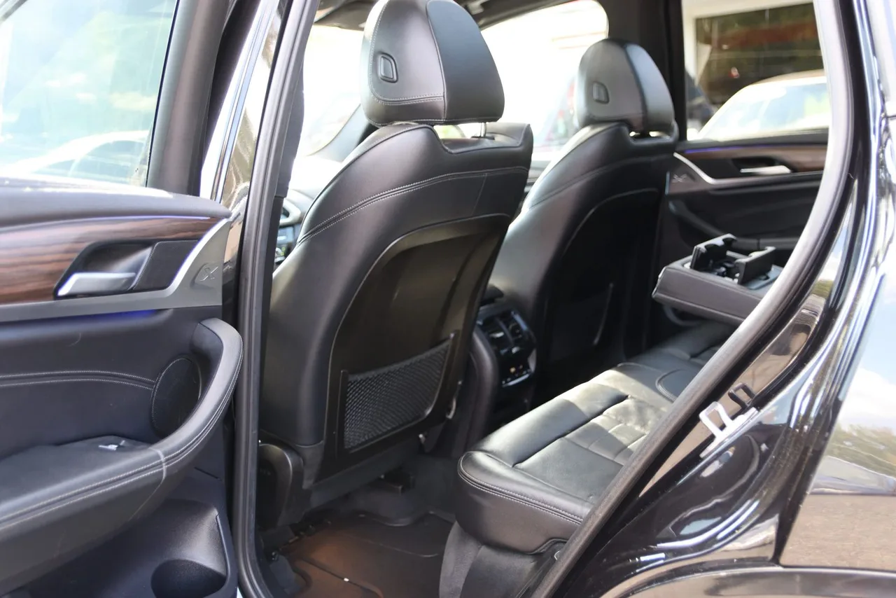 2019 BMW X3 M40i Sport Utility 4D in Black — photo 22 of 45
