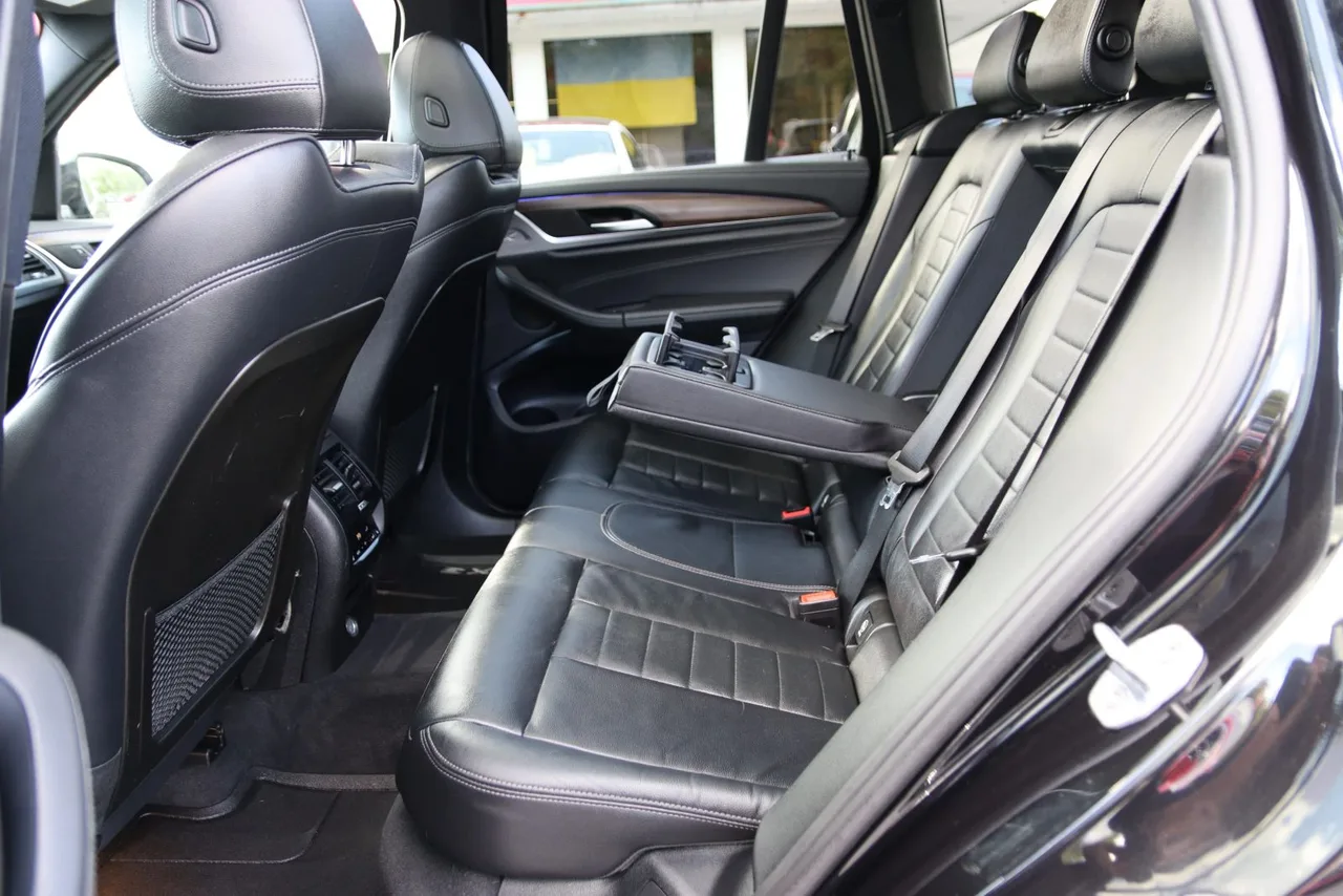 2019 BMW X3 M40i Sport Utility 4D in Black — photo 23 of 45