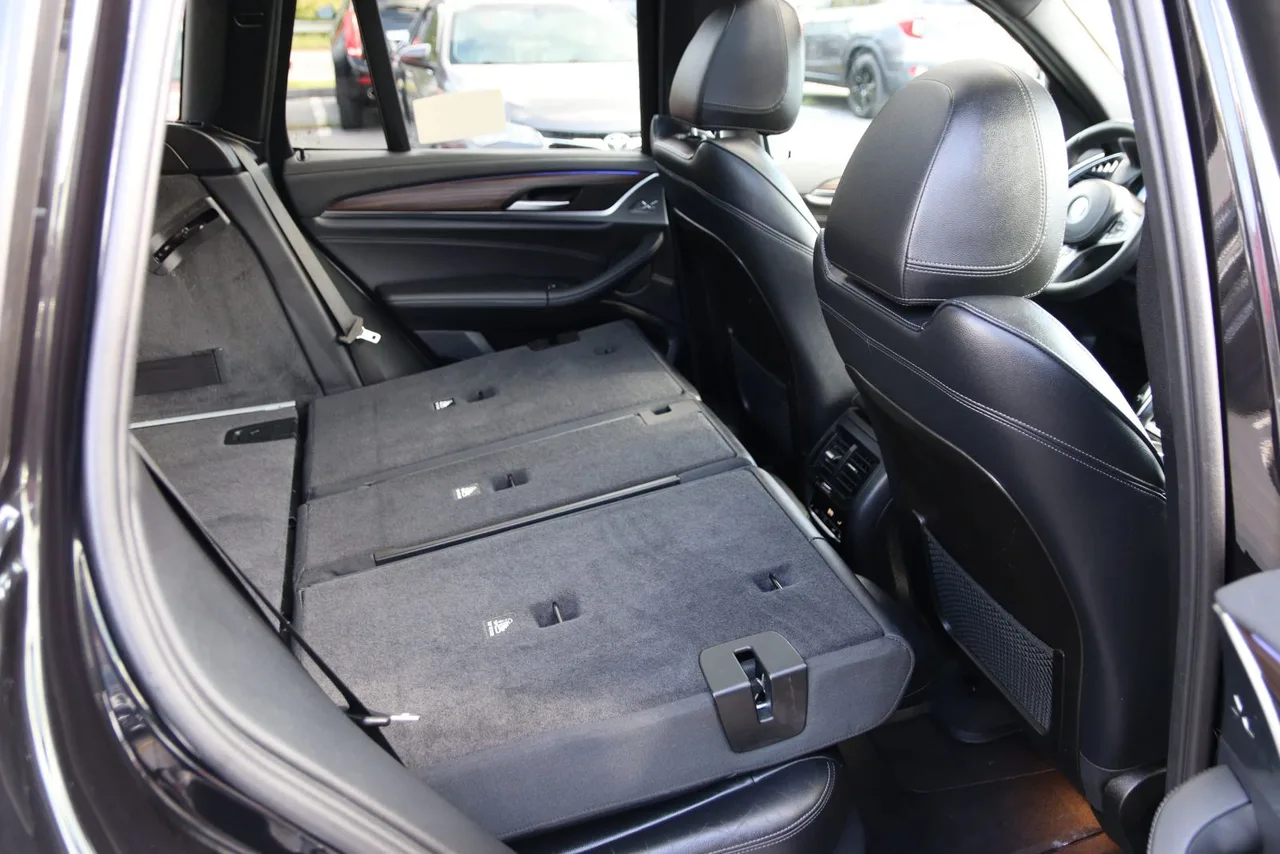 2019 BMW X3 M40i Sport Utility 4D in Black — photo 24 of 45