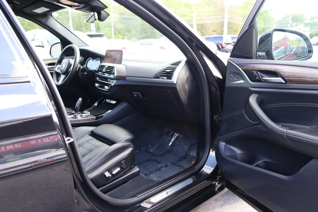 2019 BMW X3 M40i Sport Utility 4D in Black — photo 25 of 45