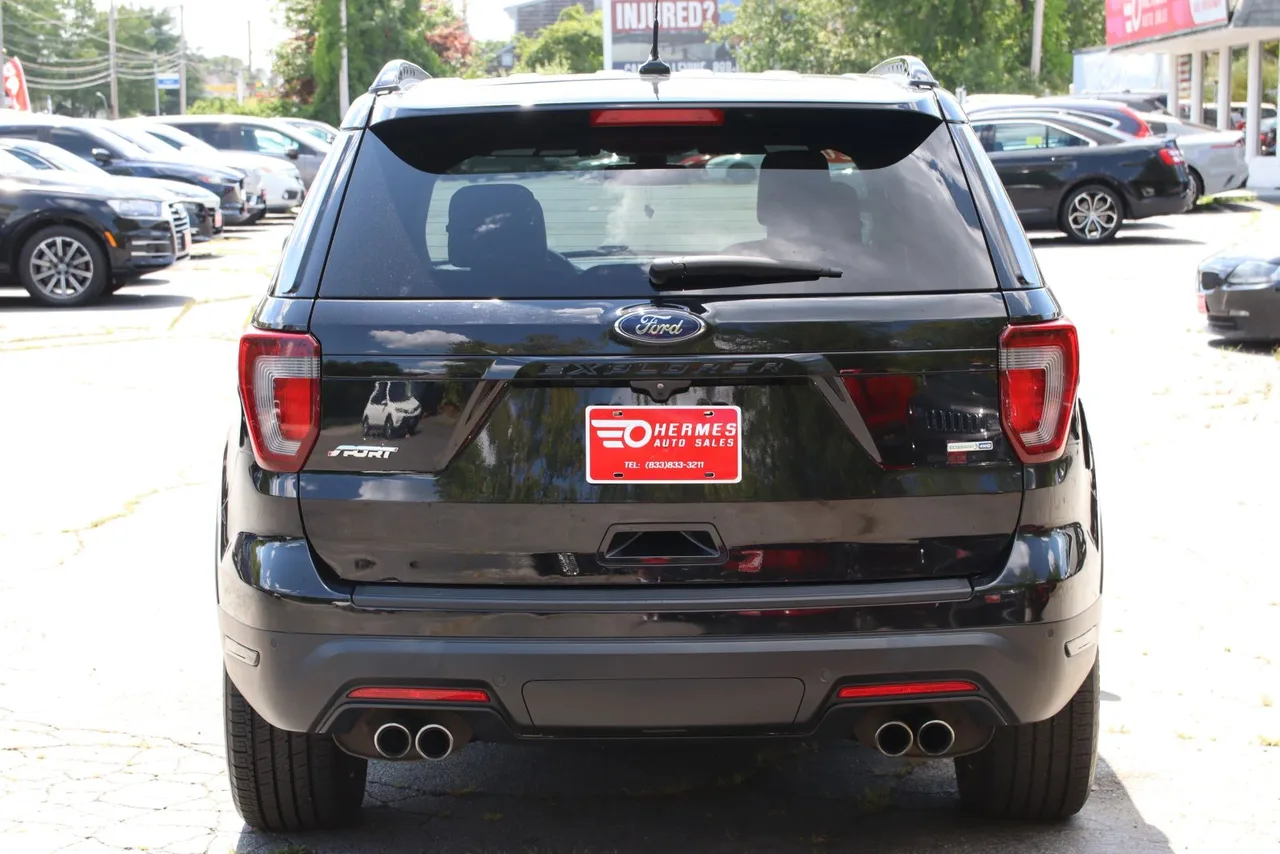 2019 Ford Explorer Sport SUV 4D in Black — photo 7 of 35
