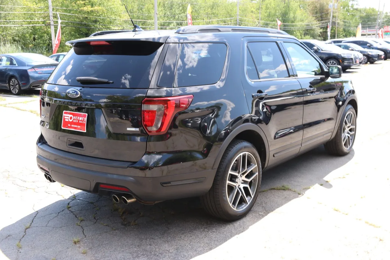 2019 Ford Explorer Sport SUV 4D in Black — photo 8 of 35