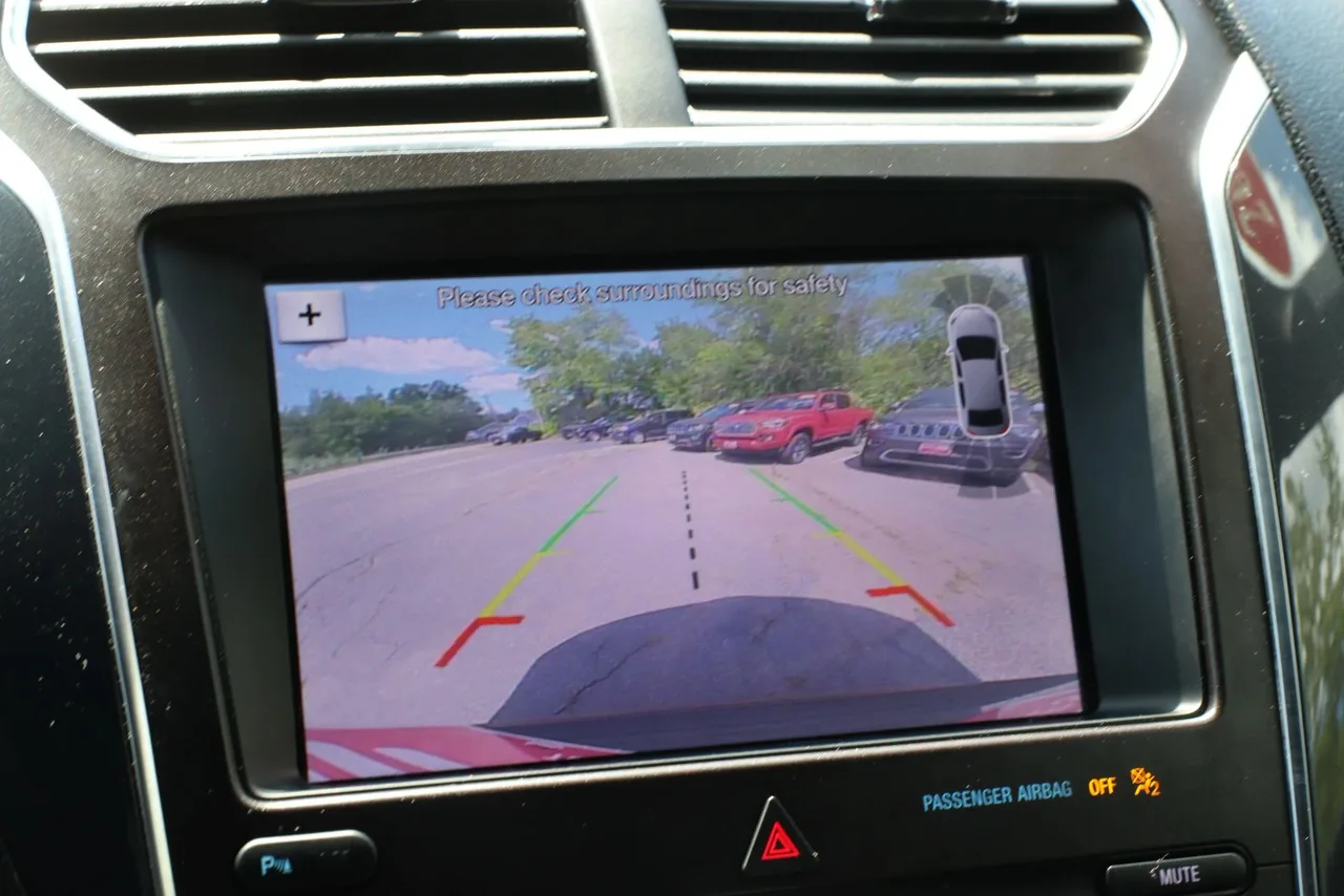 2019 Ford Explorer Sport SUV 4D in Black — photo 29 of 35