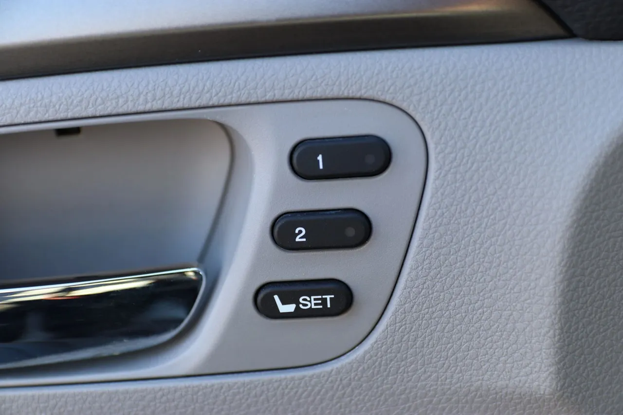 2019 Honda Pilot — photo 11 of 34