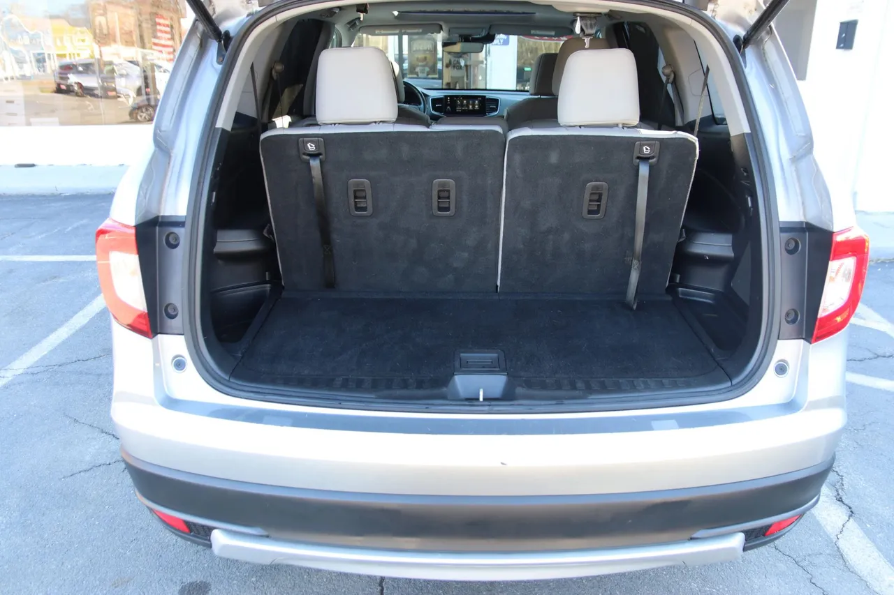 2019 Honda Pilot — photo 20 of 34