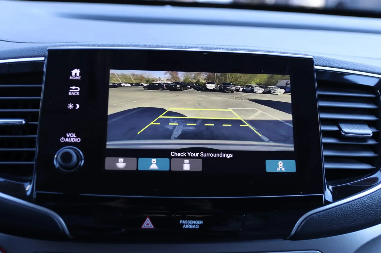 2019 Honda Pilot — photo 28 of 34