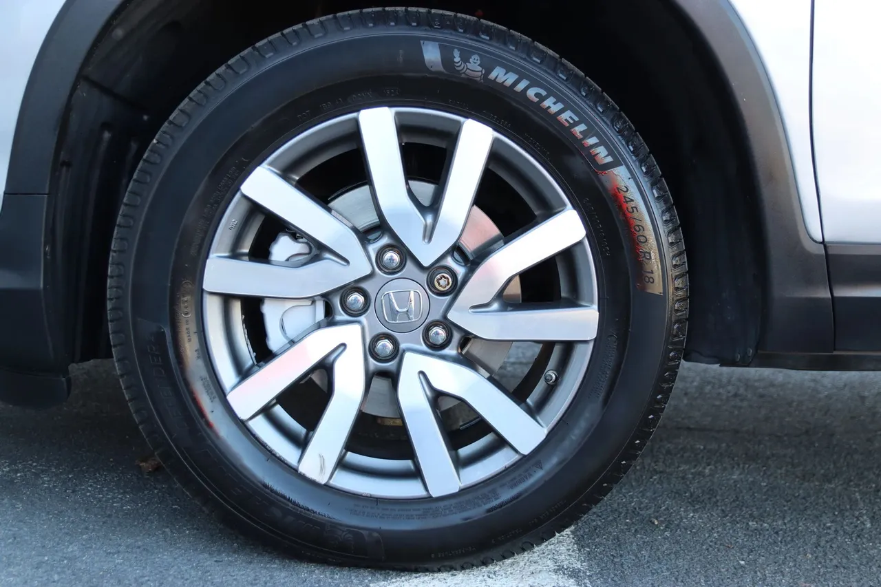 2019 Honda Pilot — photo 31 of 34