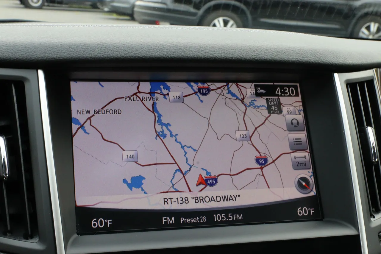 2019 Infiniti Q50 — photo 27 of 34