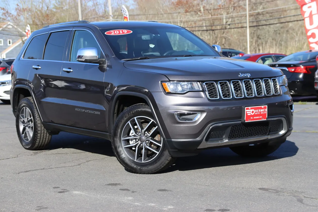 2019 Jeep Grand Cherokee — photo 7 of 33