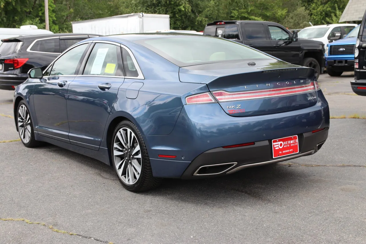 2019 Lincoln MKZ — photo 3 of 33